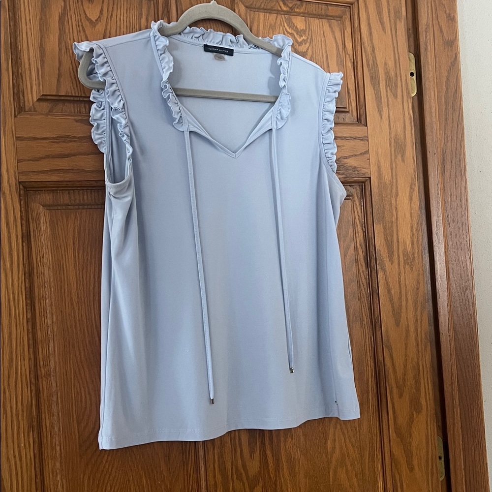 Tommy Hilfiger Women’s Large Sky Blue Ruffled top